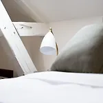Le 25bis By Leclerc Briant Bed & Breakfast