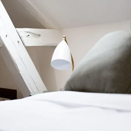 Le 25bis By Leclerc Briant Couette-café