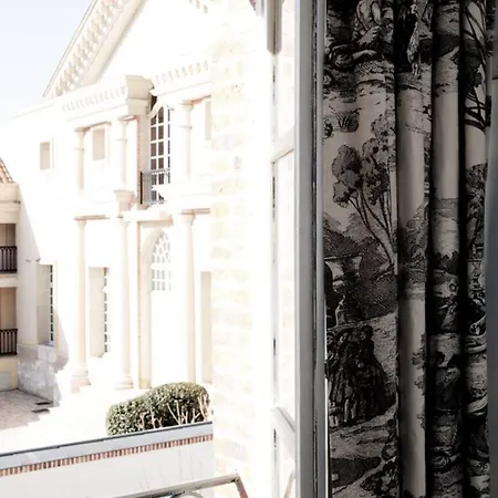 Le 25bis By Leclerc Briant Bed & Breakfast