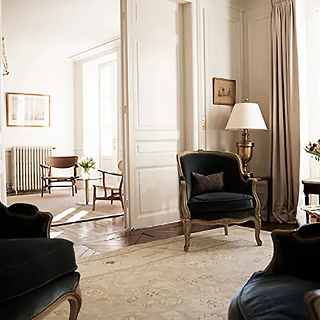 Le 25bis By Leclerc Briant Couette-café Épernay