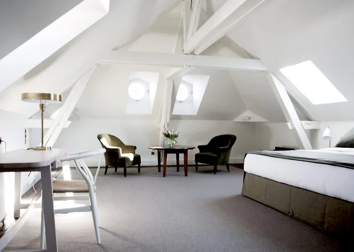 Le 25bis By Leclerc Briant 4*