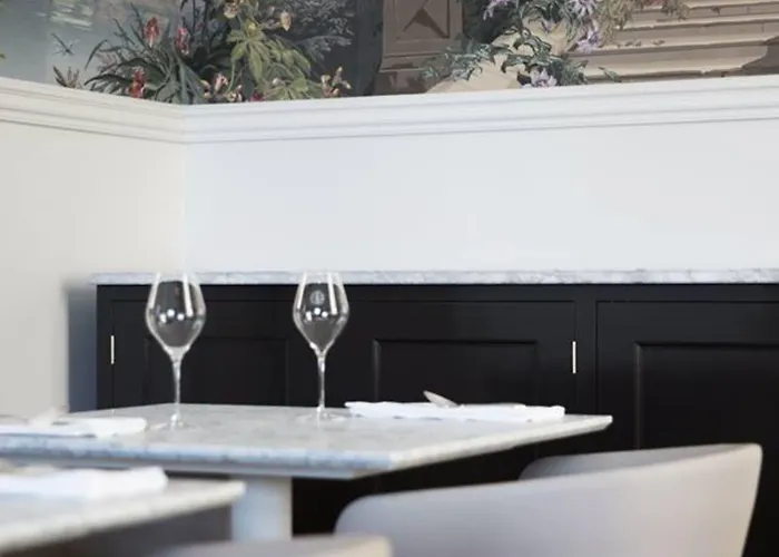 Le 25bis By Leclerc Briant 4*